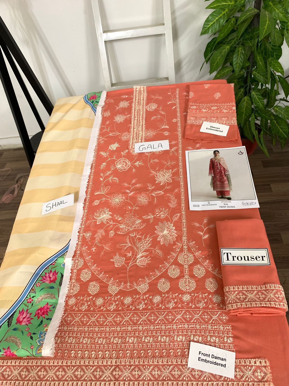 Dhenak